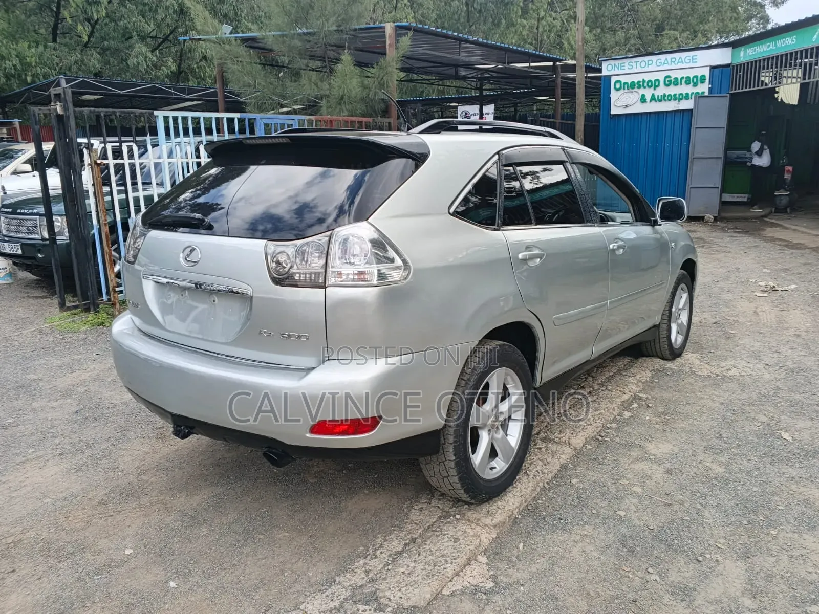 Toyota Harrier 2010 Silver