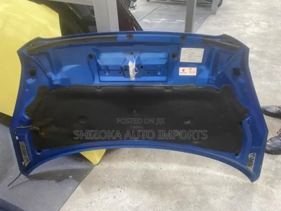 Bonnet Suzuki Splash 2008 K12b