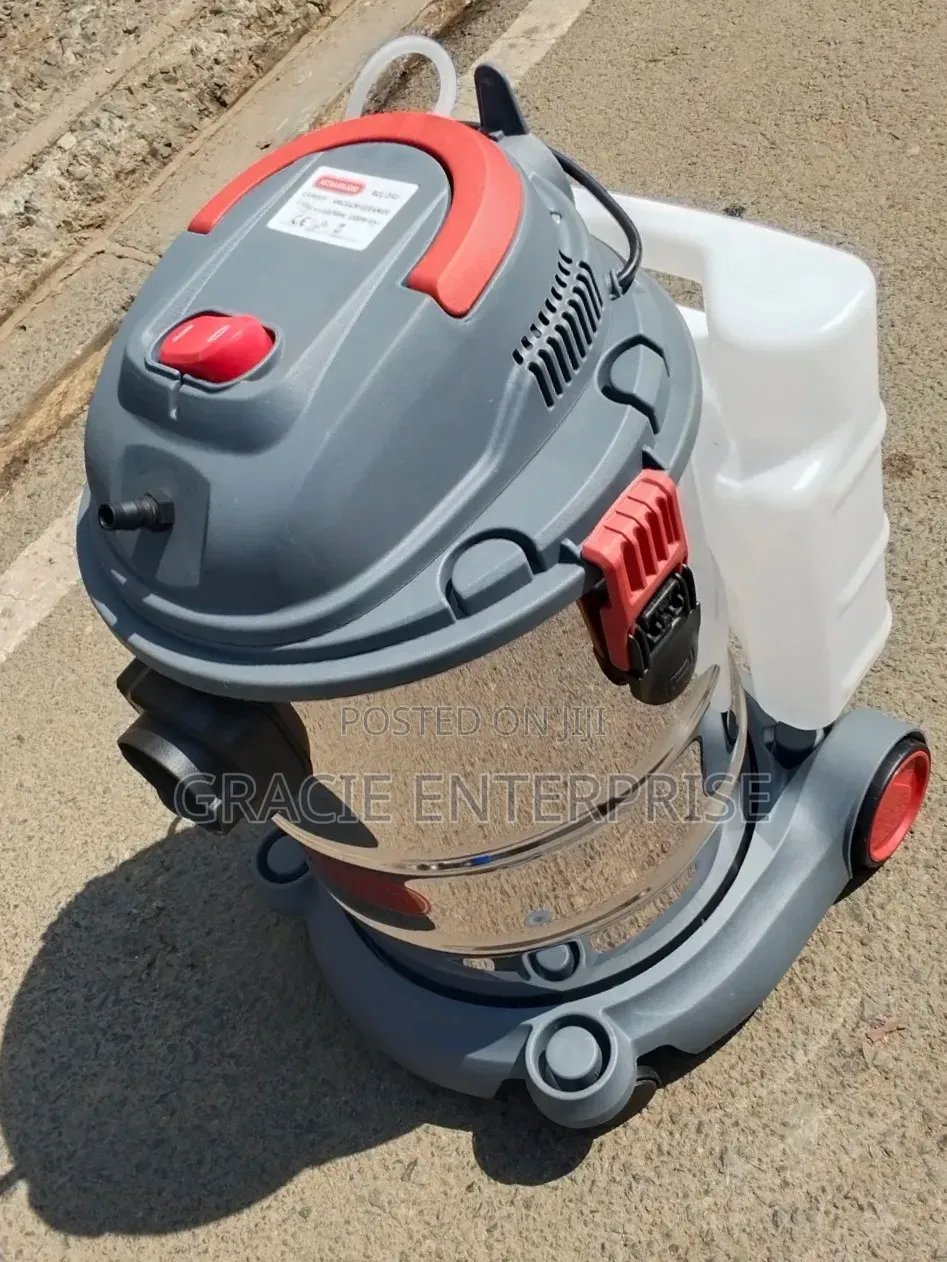 25 Litres Astramilano Carpet Vacuum Cleaner