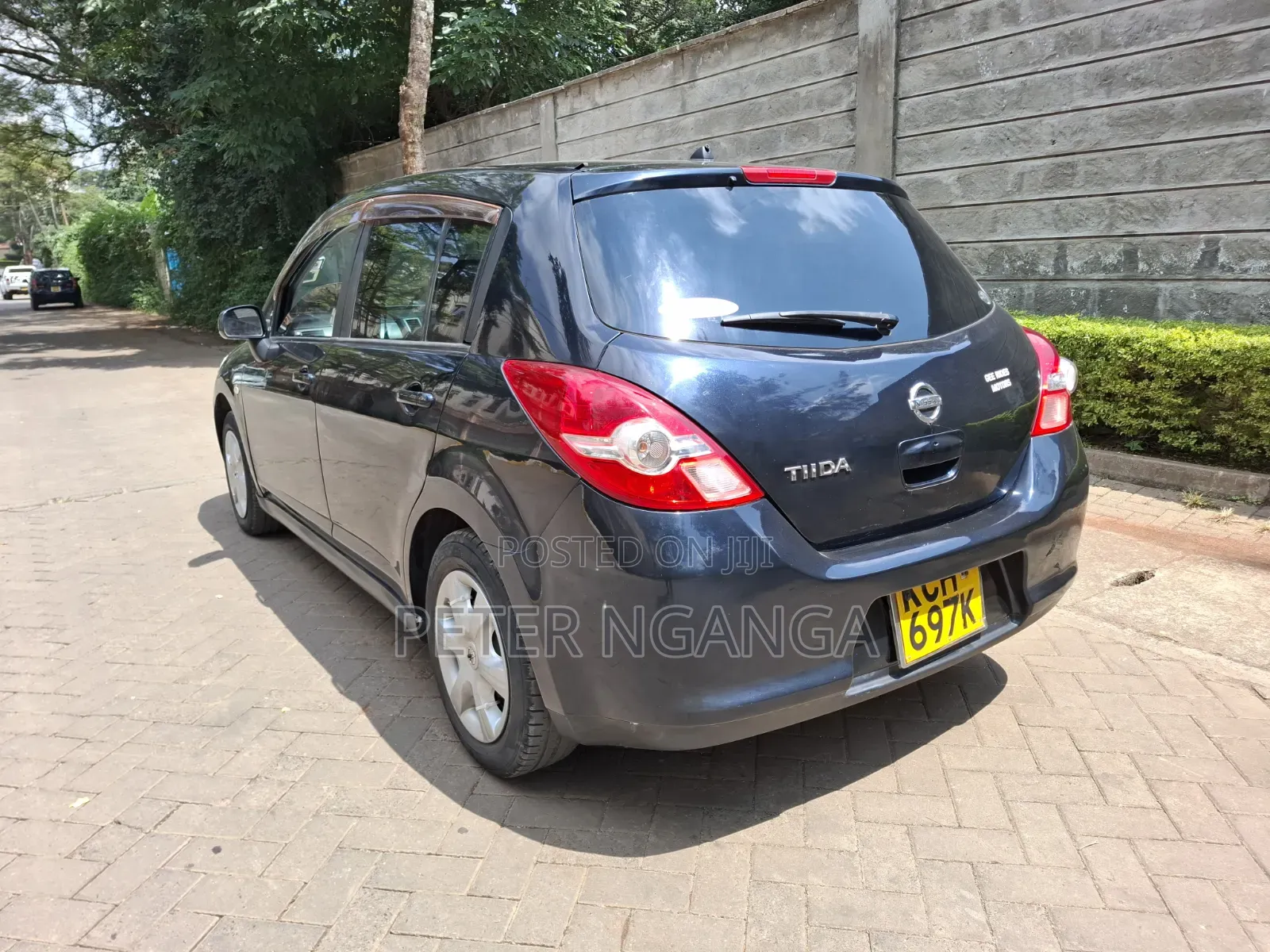 Nissan Tiida 2009 Blue