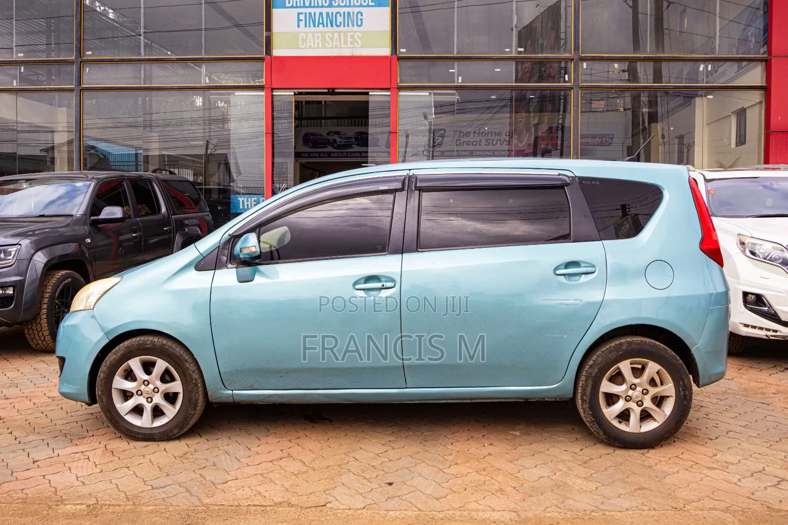 Toyota Passo Sette 2009 Blue