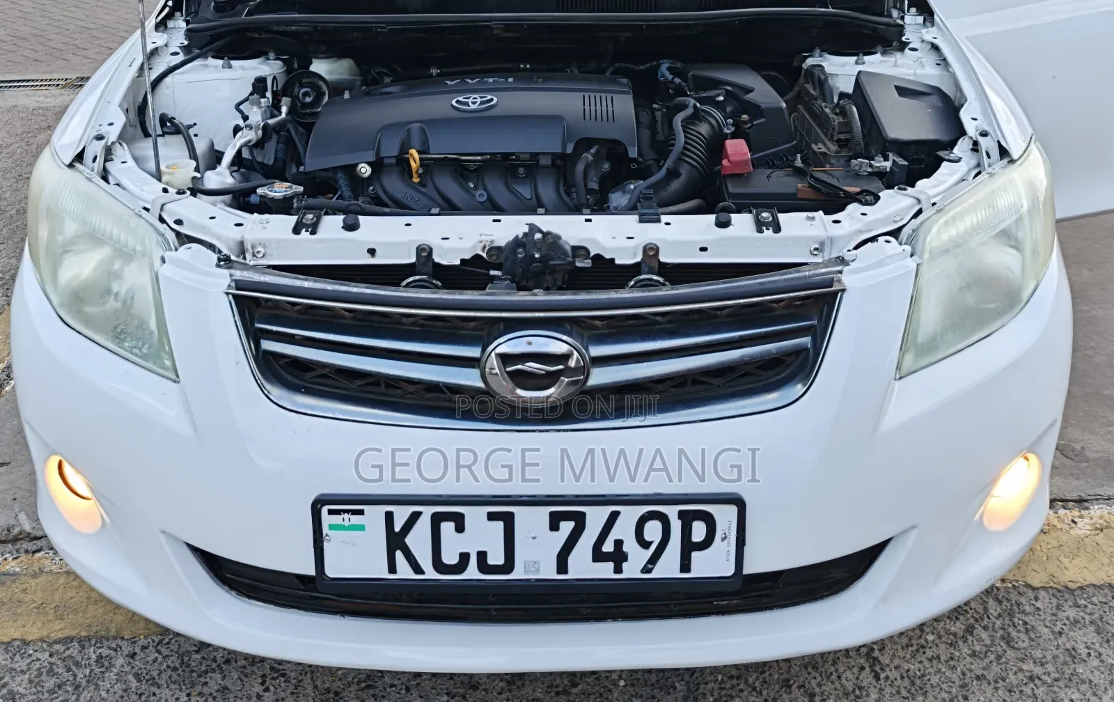 Toyota Corolla Fielder 2010 White