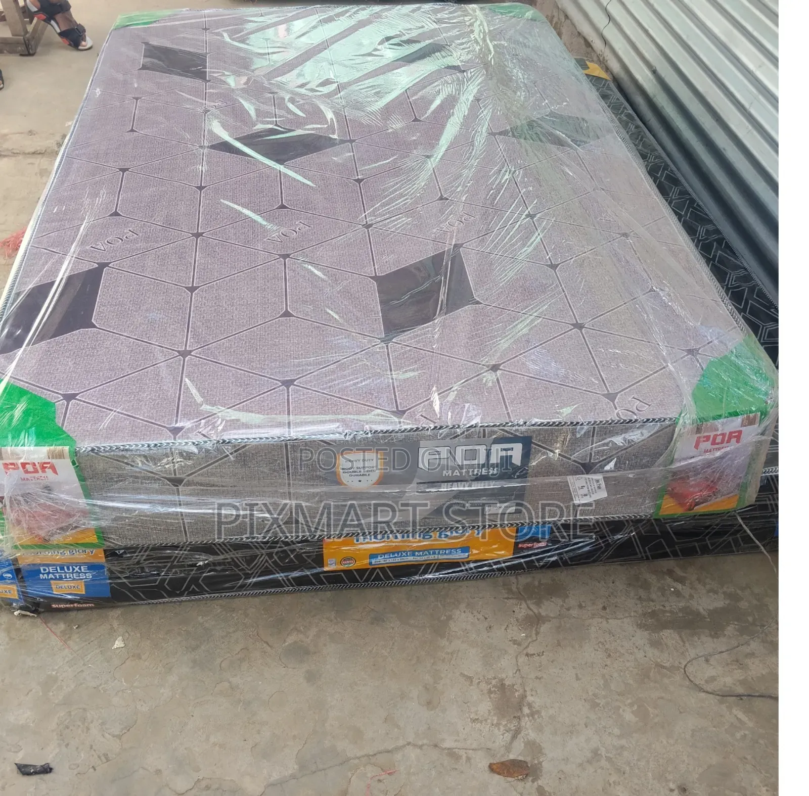 8 Inches, 4 by 6 Plain High Density Mattress - Jumbo