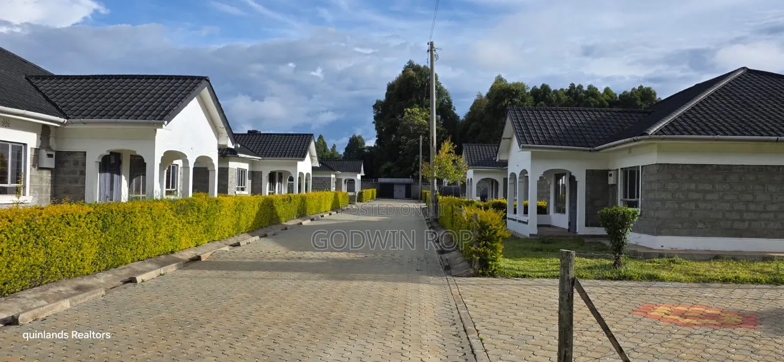 3bdrm House in Illula for sale