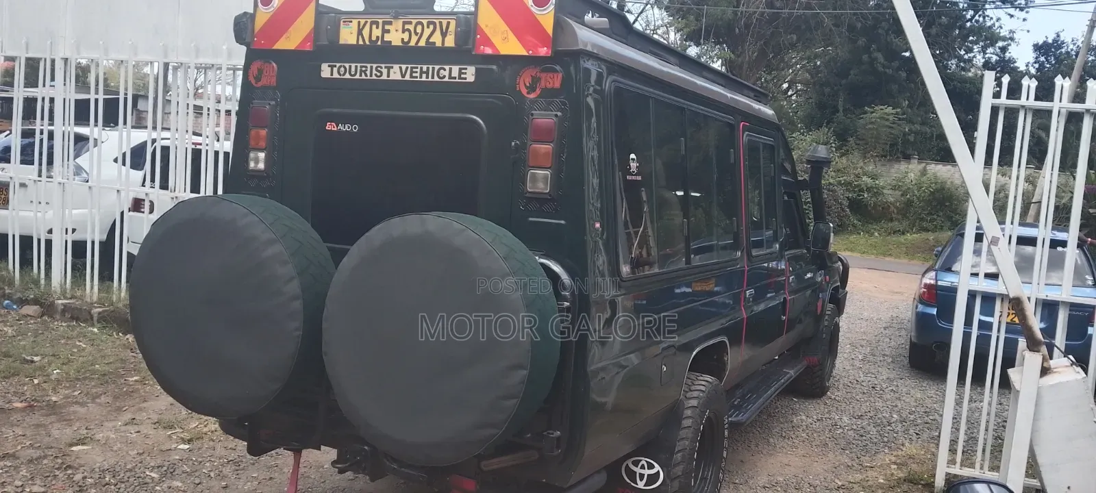 Toyota Land Cruiser 2006 Green