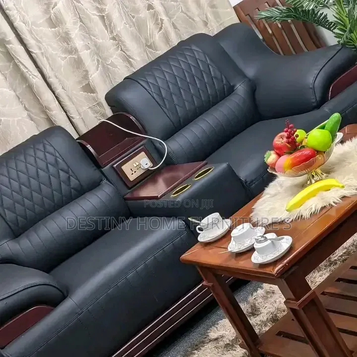 Prime 3,2,1,1 Fabric Leather