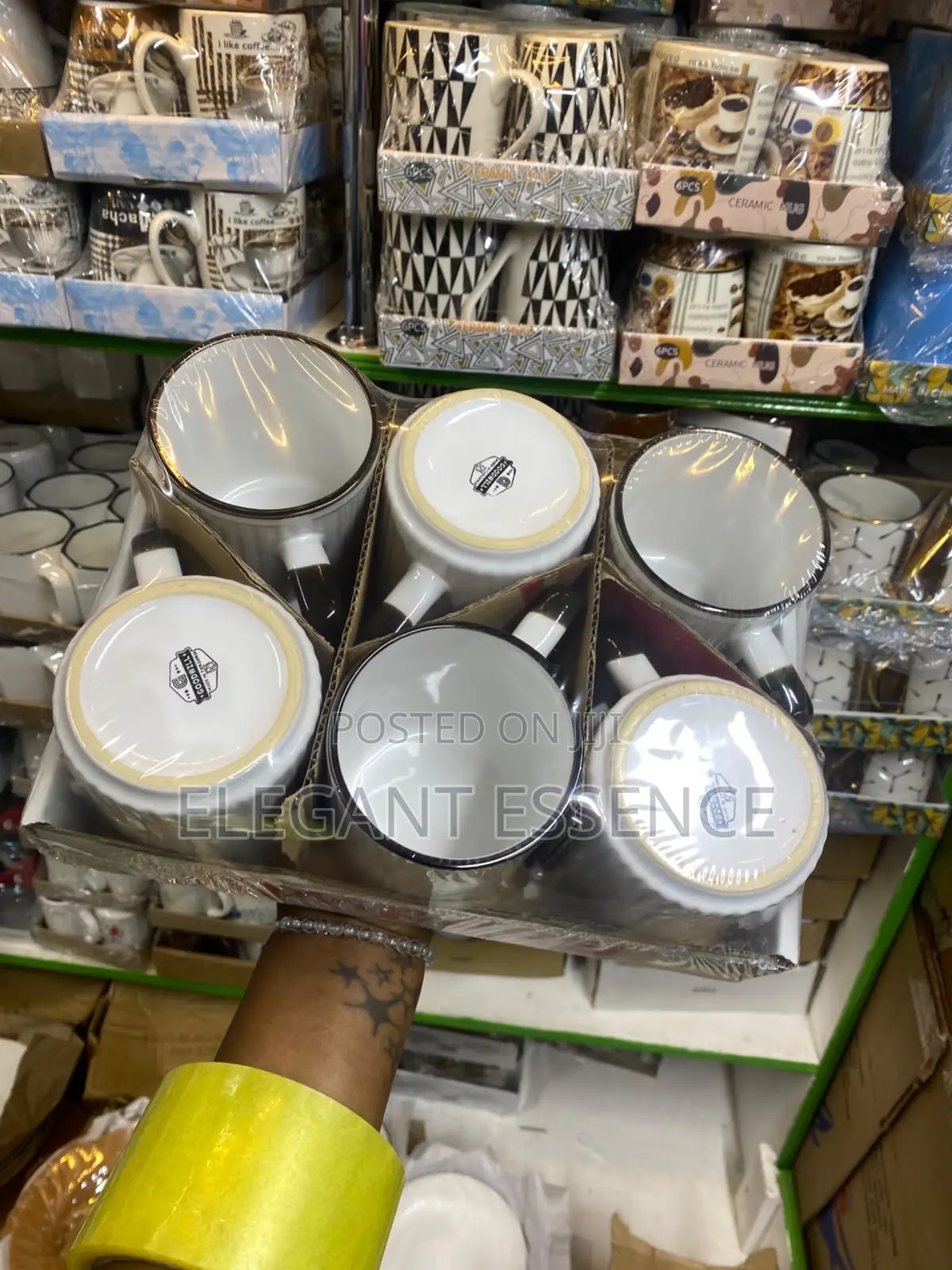 *6pc Japanese Mugs.*