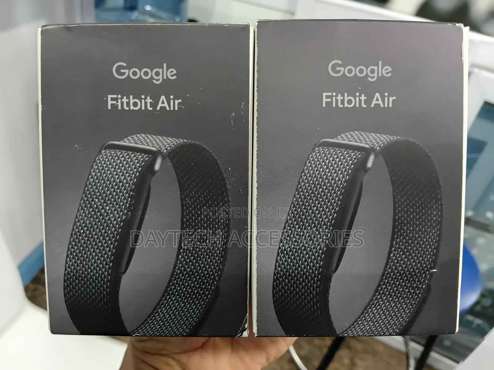 Google Fitbit Air – Screenless Activity Tracker