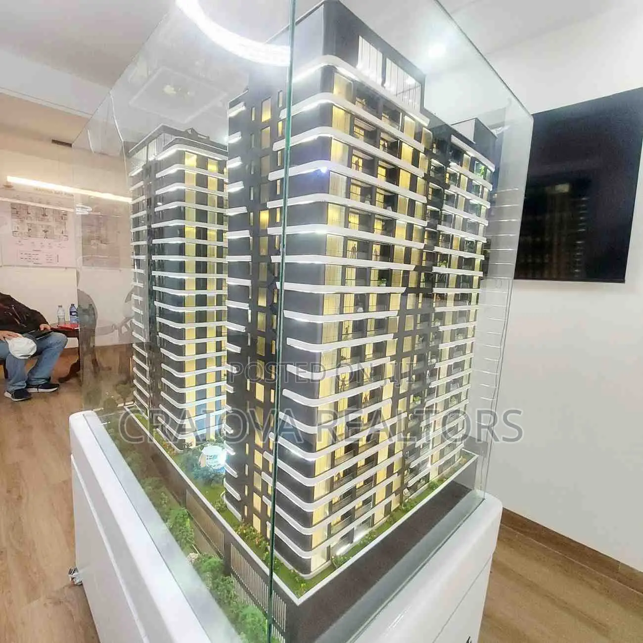 4bdrm Apartment in Raphta Road Area for sale