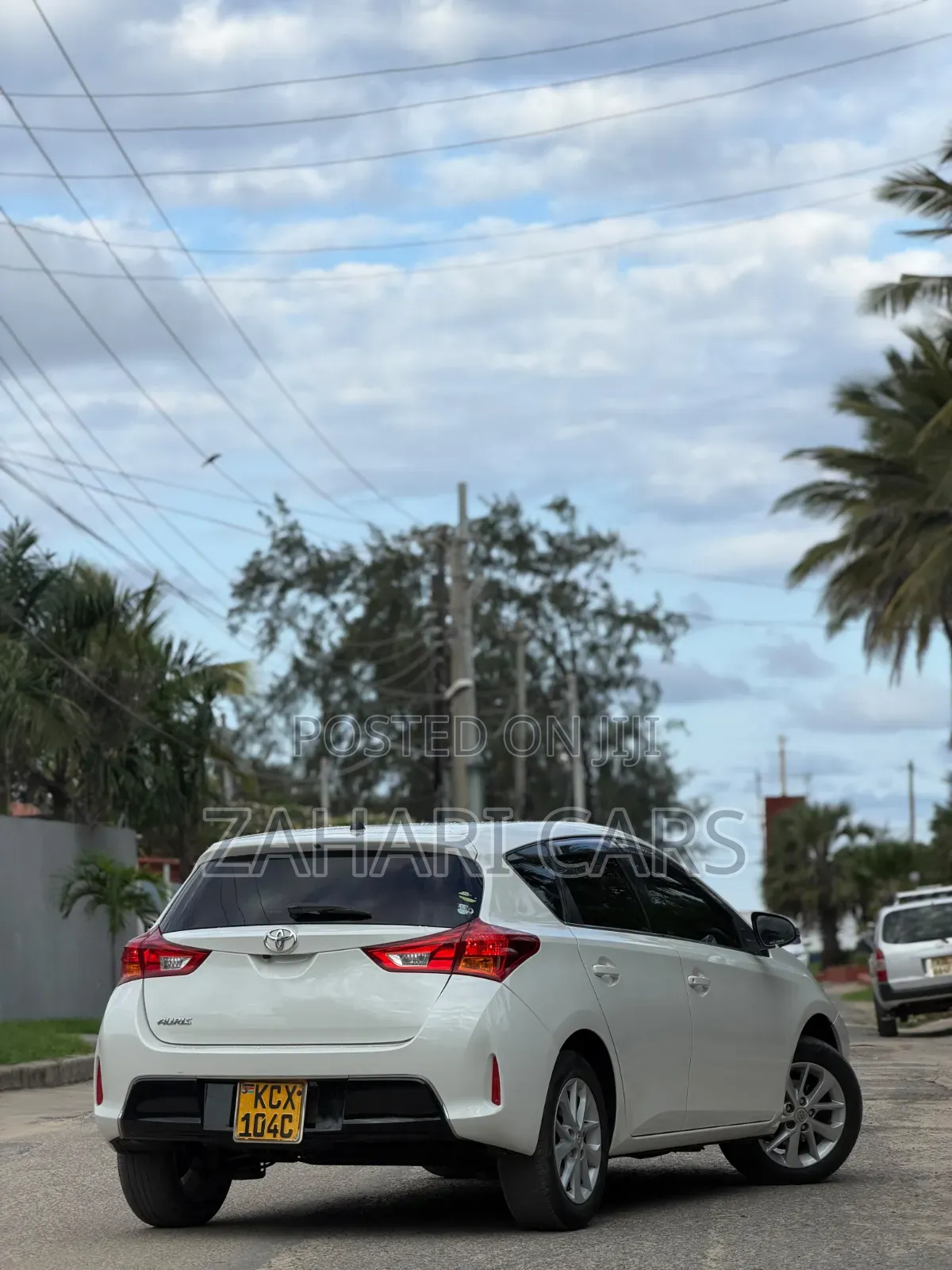 Toyota Auris 2010 White