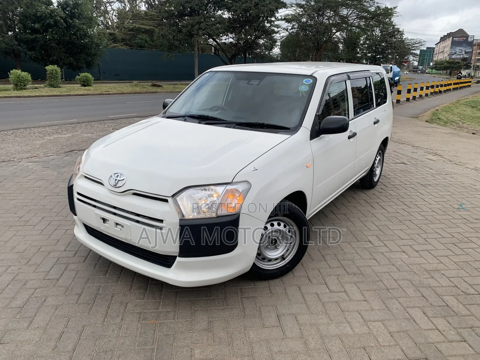 Toyota Probox 1.5 DX 2WD 2019 White
