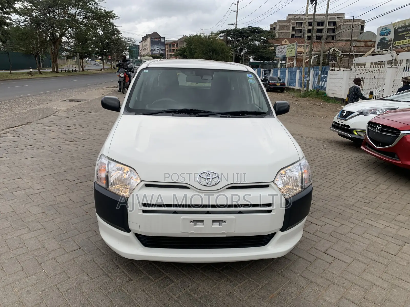 Toyota Probox 1.5 DX 2WD 2019 White