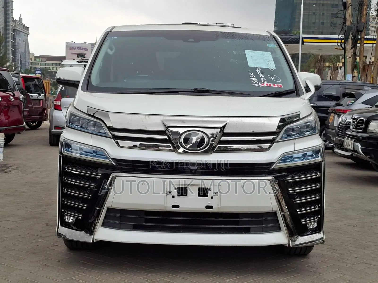 Toyota Alphard 2019 White