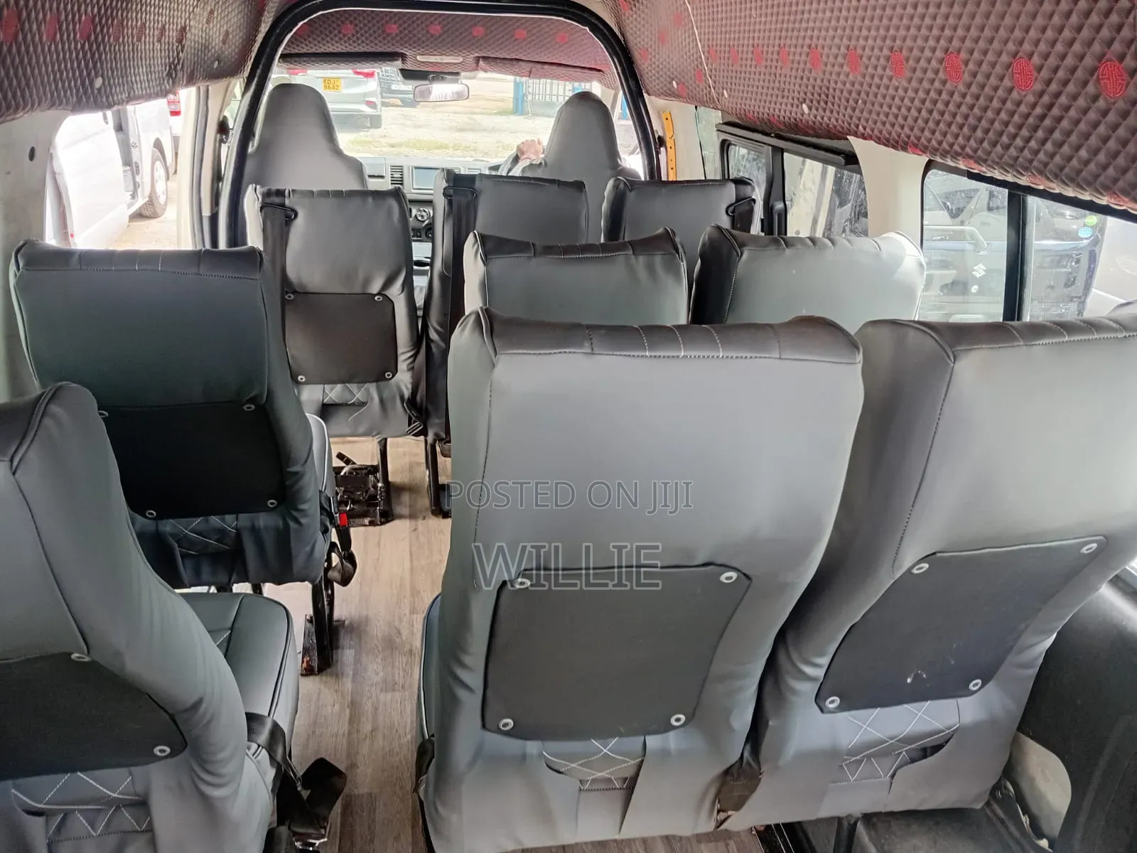 Toyota HiAce 2018 White