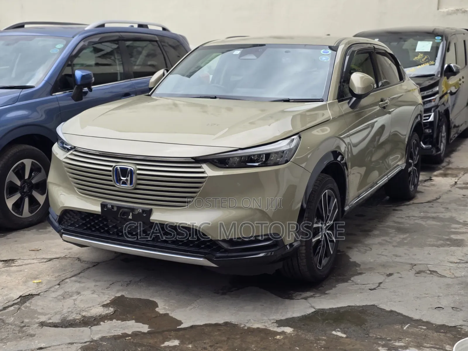 Honda Vezel 2021 Beige