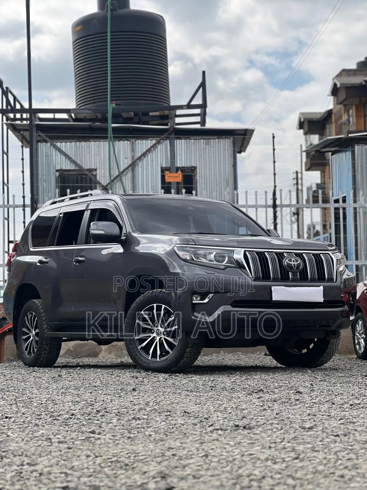Toyota Land Cruiser Prado 2.7 2017 Gray