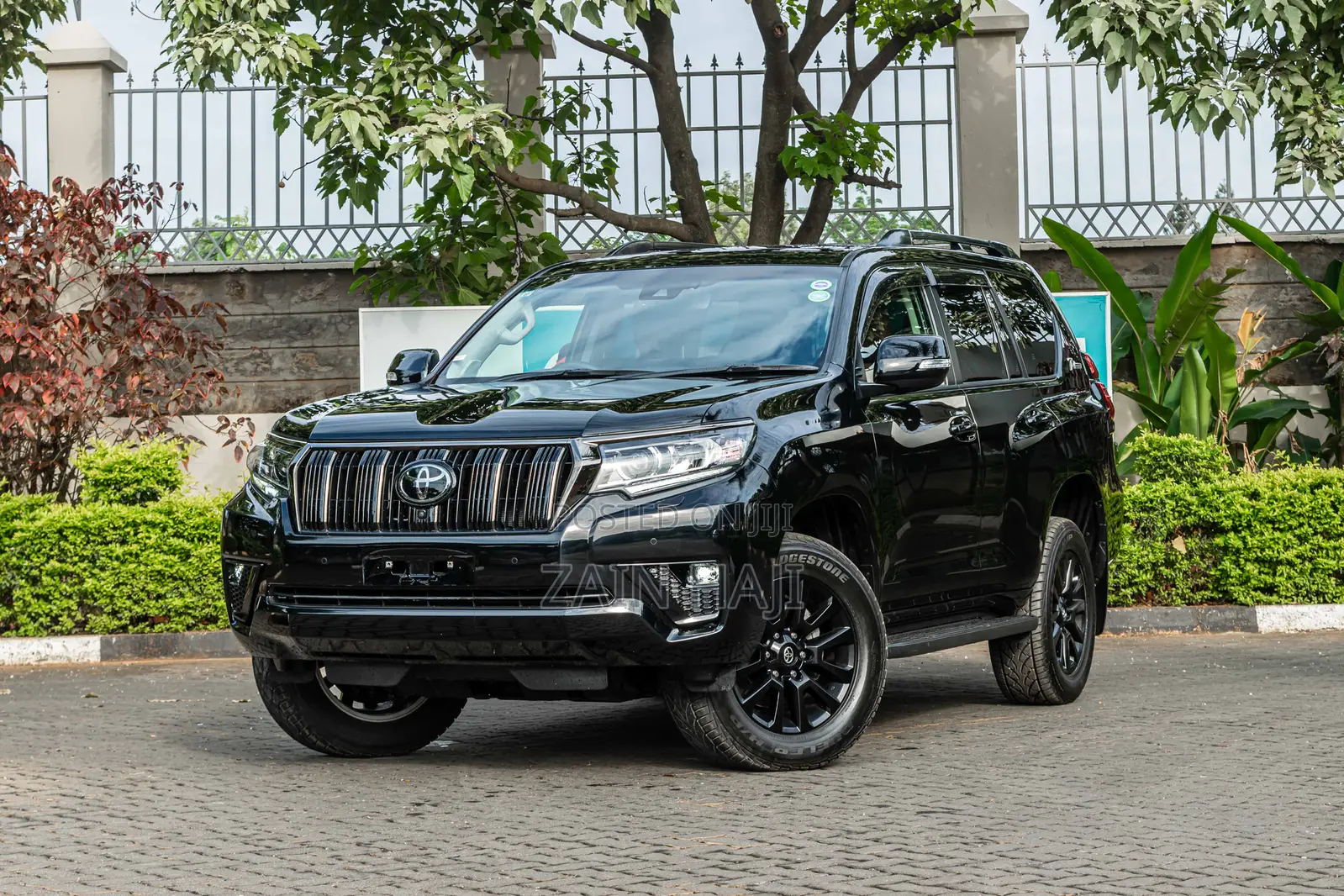 Toyota Land Cruiser Prado 2.8 2021 Black