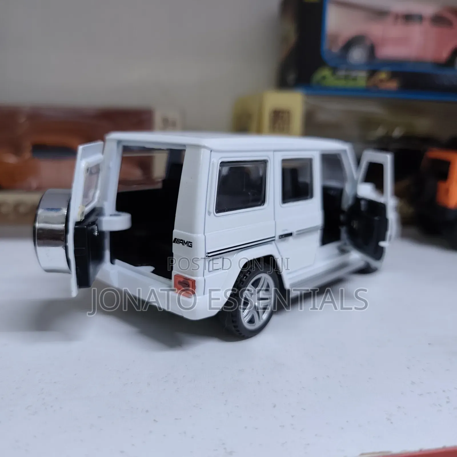 Mercedes Benz G63 G-Wagon Diecast Metal Toy Car - Pull Back Action