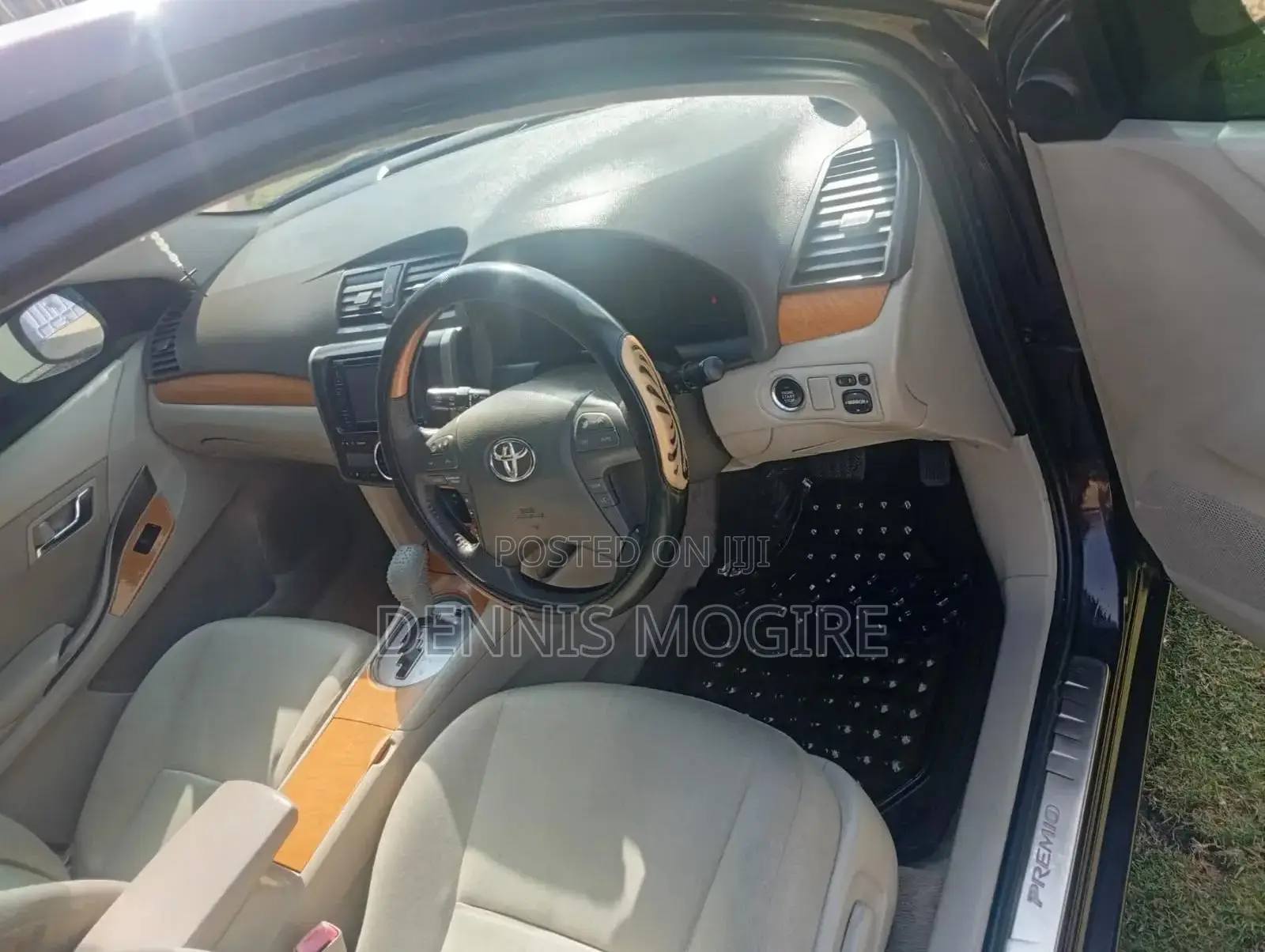 Toyota Premio 2008 Maroon
