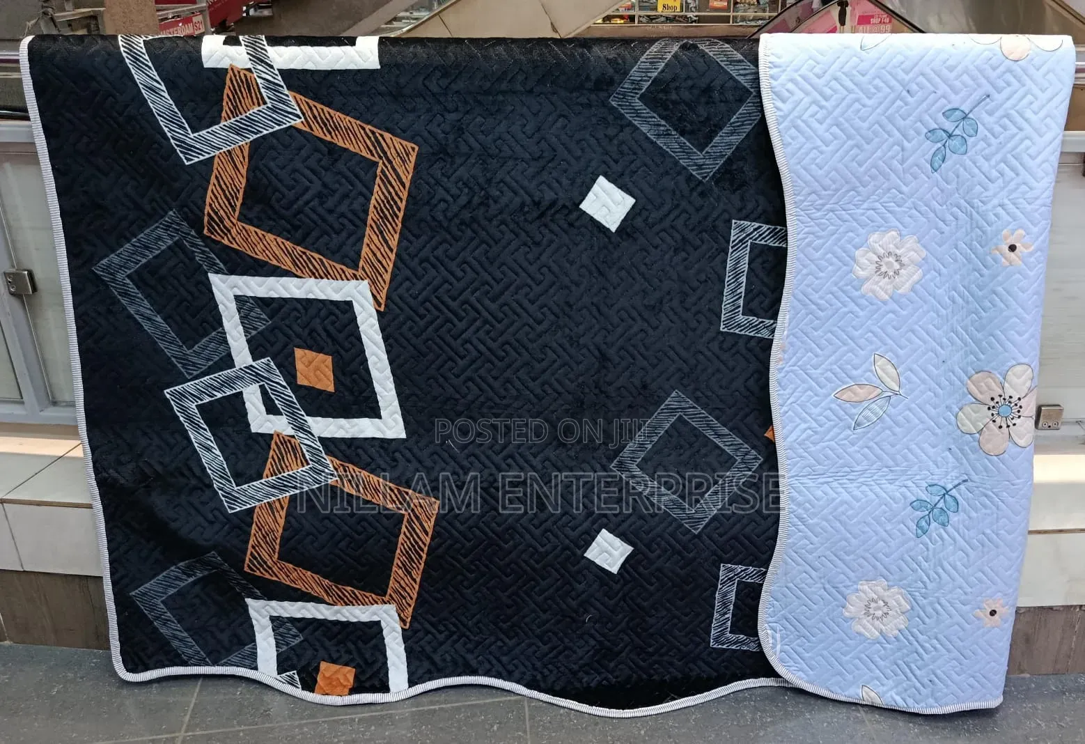 Quality Smooth Luxury Ultra Warm Weighted Bed Covers*