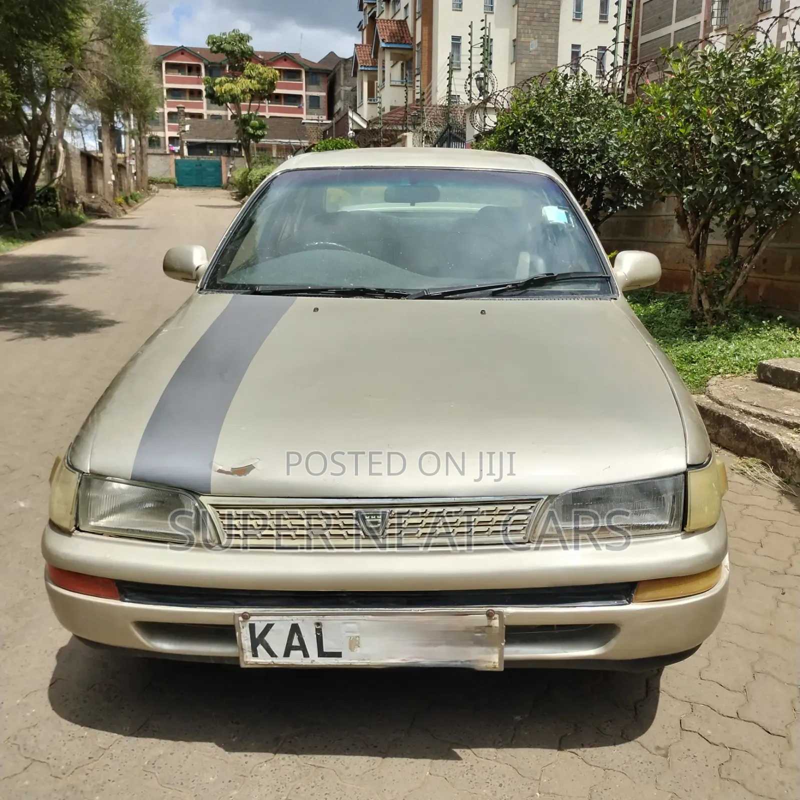 Toyota Corolla 1993 Gold