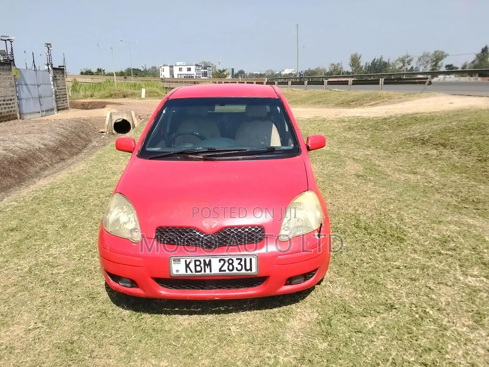 Toyota Vitz 2003 Red