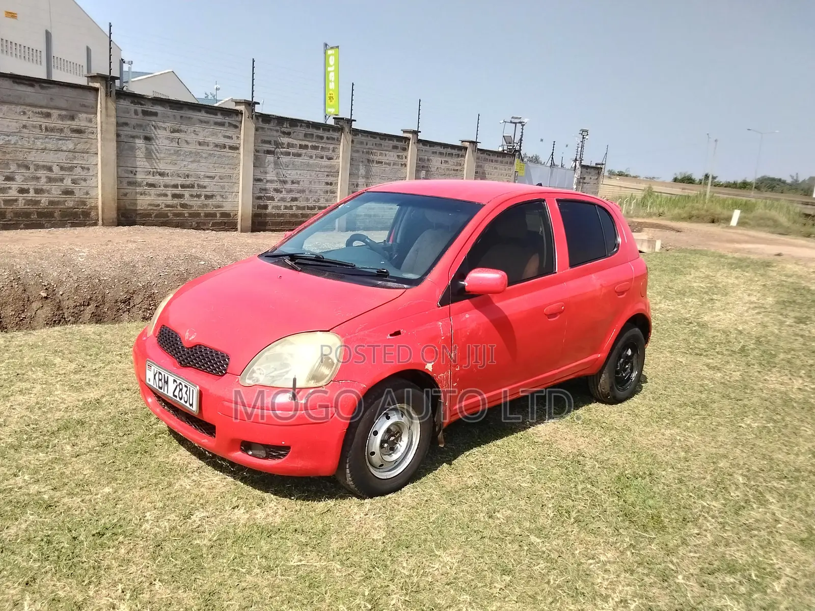 Toyota Vitz 2003 Red
