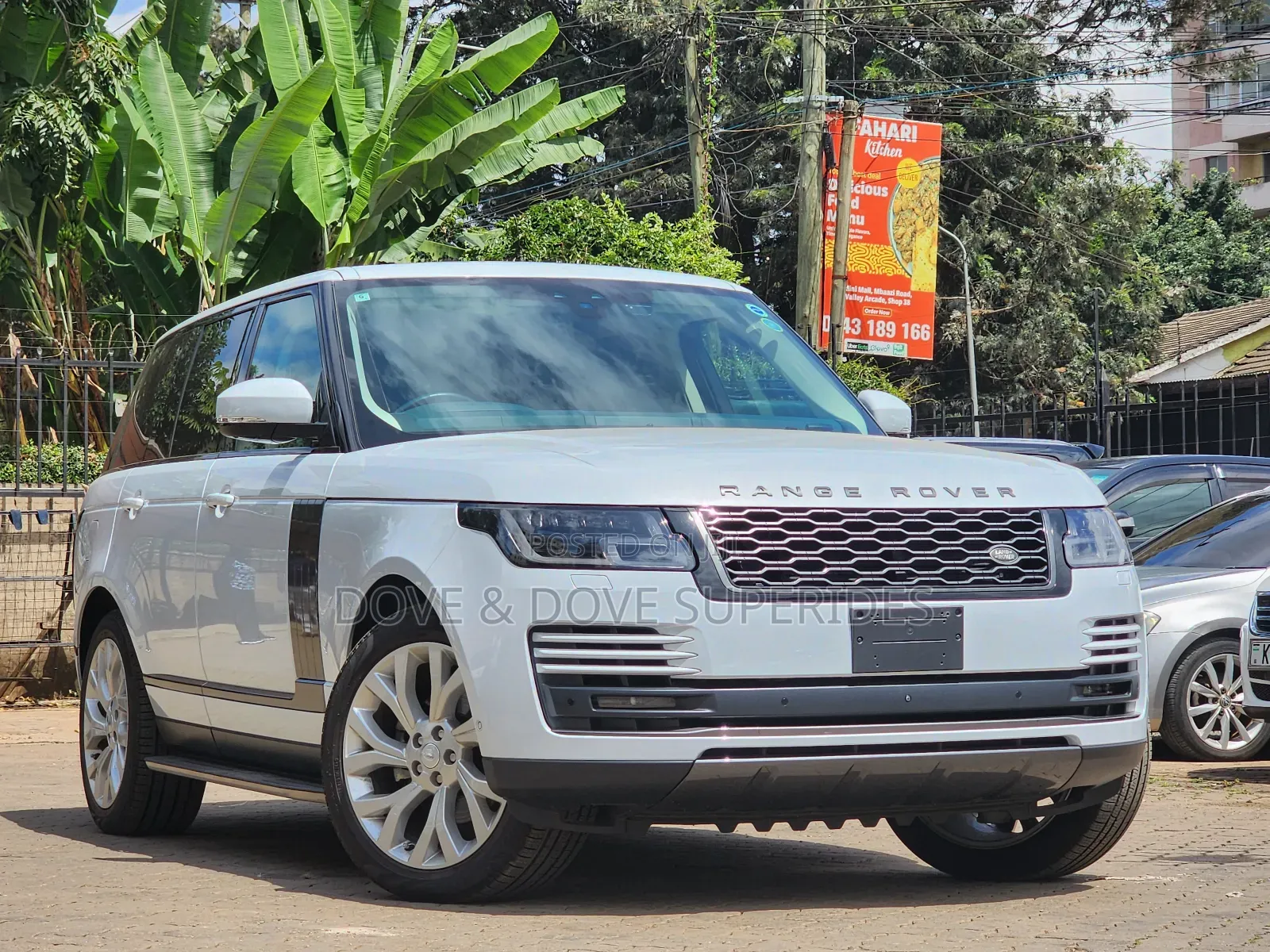 Land Rover Range Rover Vogue 2019 White