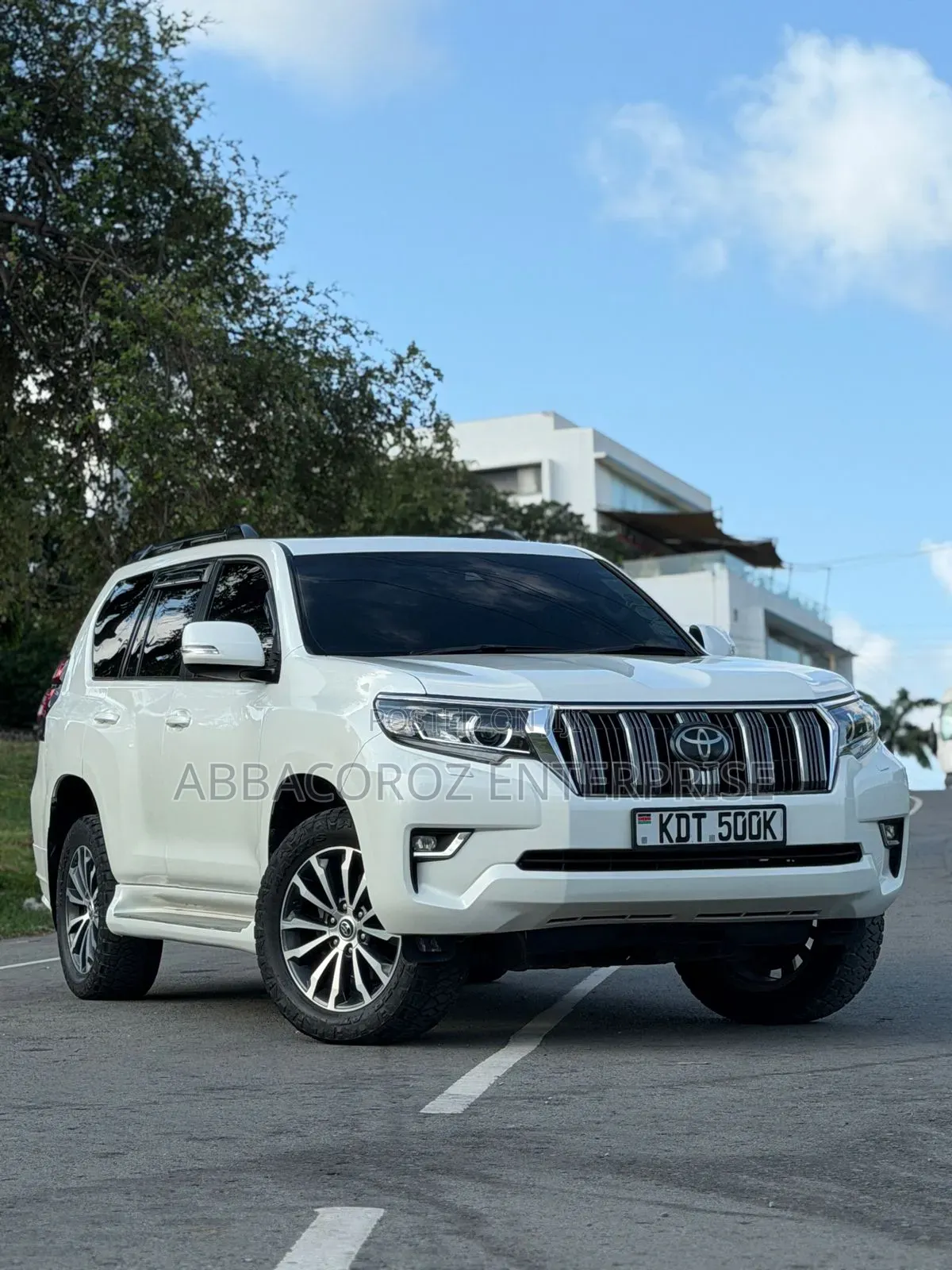Toyota Land Cruiser Prado 4.0 Petrol TX-L 2018 White