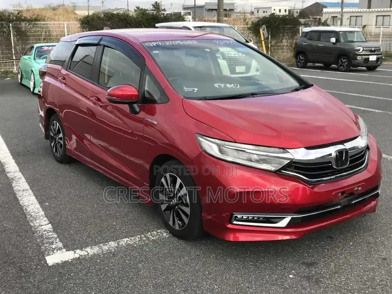 Honda Fit Shuttle 2019 Red 