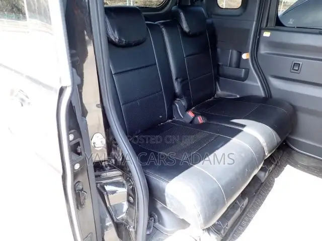 Daihatsu Wake L 2019 Black
