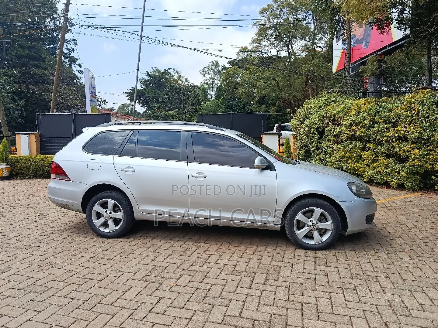 Volkswagen Golf 2011 Silver