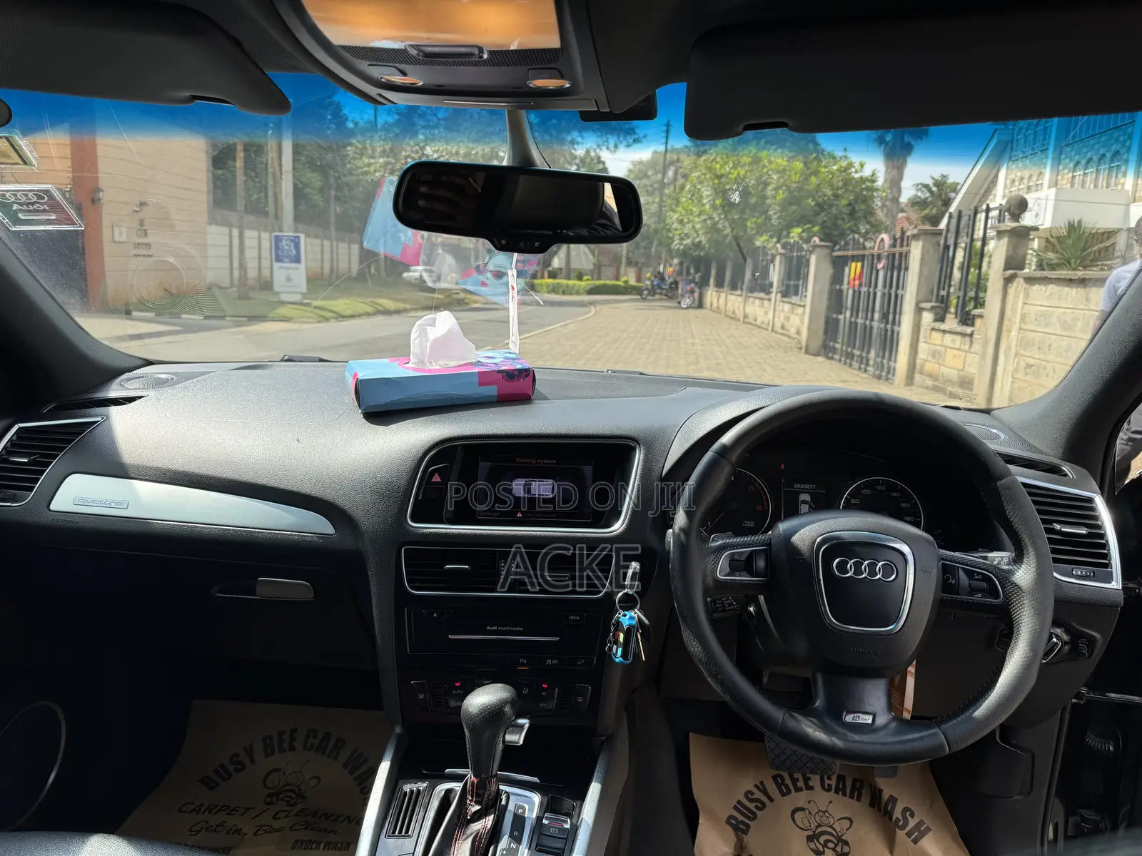 Audi Q5 2010 Black