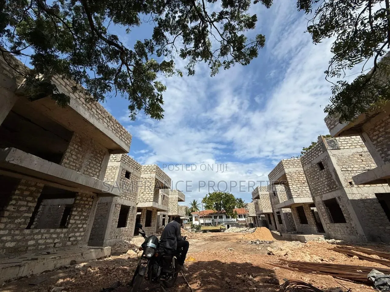 4bdrm Mansion in Greenwood, Nyali for sale