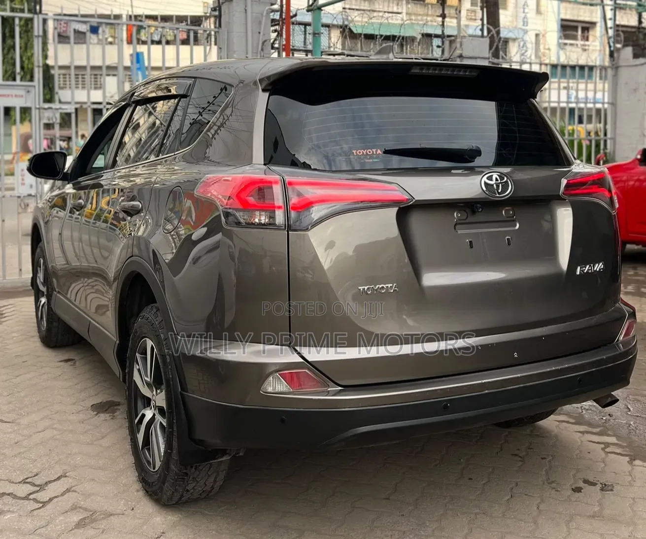Toyota RAV4 2017