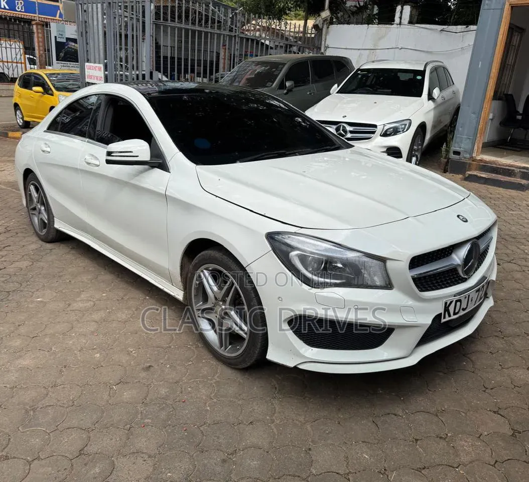 Mercedes-Benz C-Class C 200 (A205) 2016 White