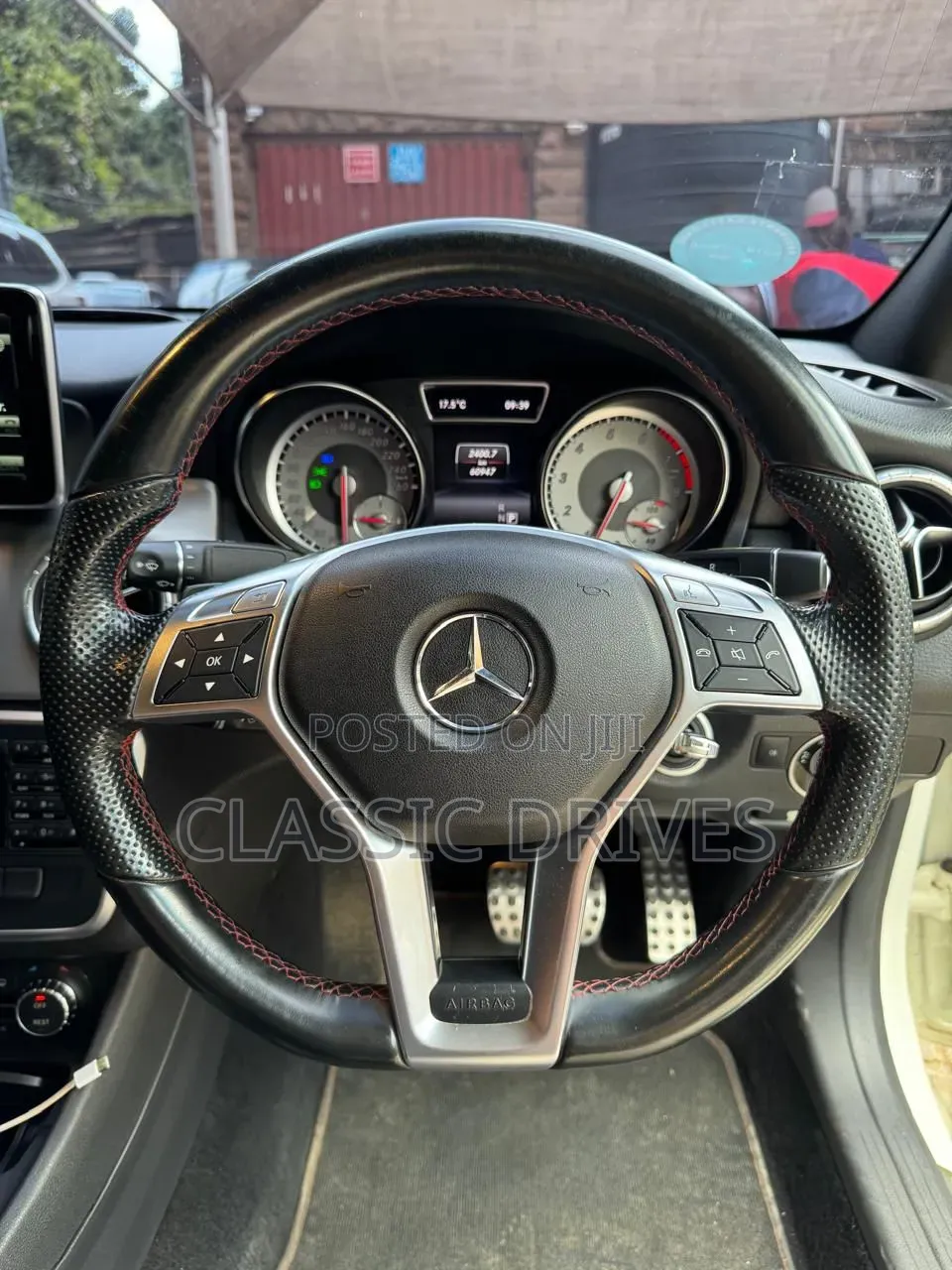 Mercedes-Benz C-Class C 200 (A205) 2016 White