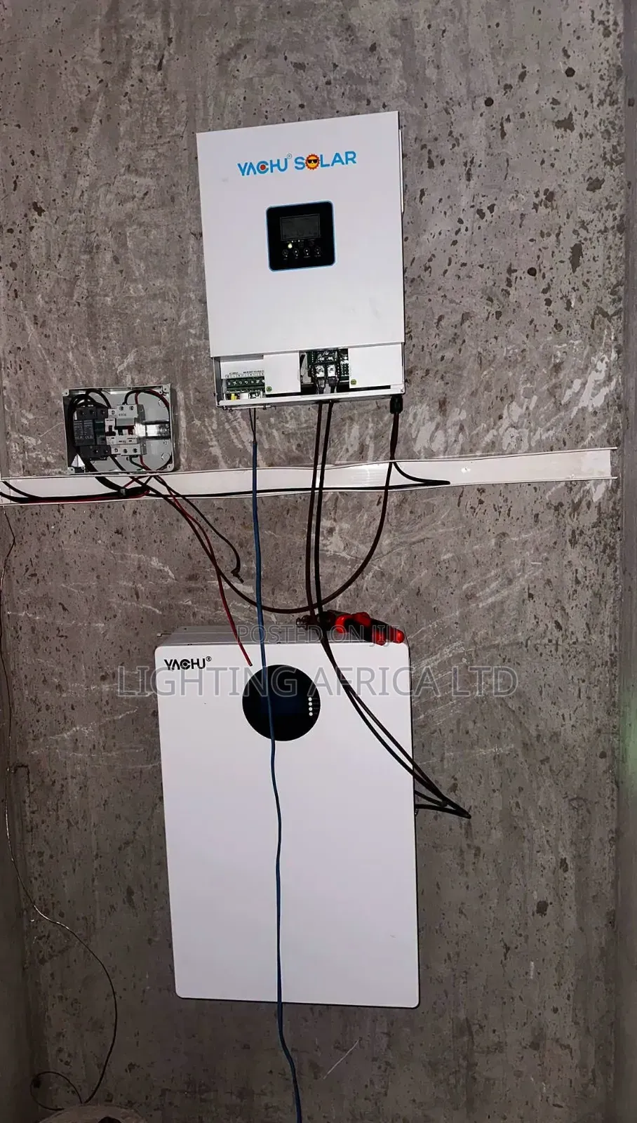 6.2kw Inverter - 5.12kwh Lithium -(6)595w Solar -Free Installation Kit
