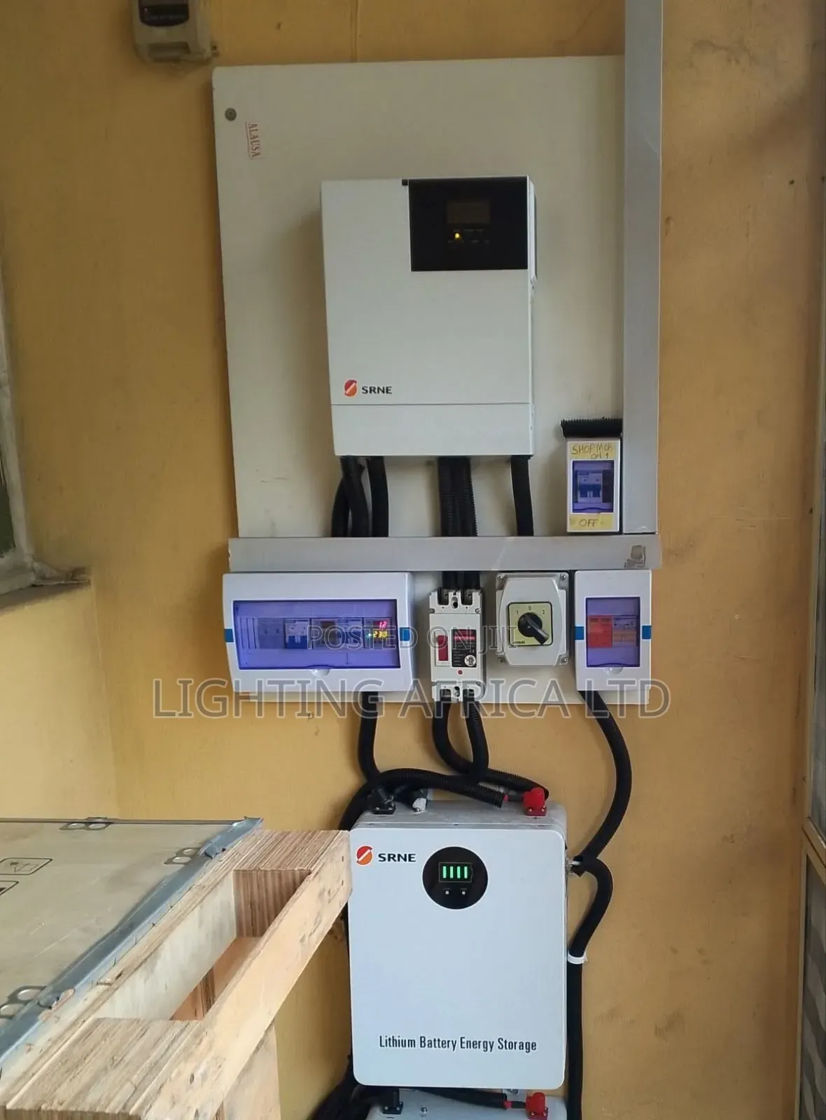 3kva - 2.56kwh Lithium -(4)450w Solar -(Free Transport Installation)