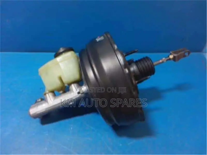 Toyota Hilux Surf Brake Booster/Master Cylinder