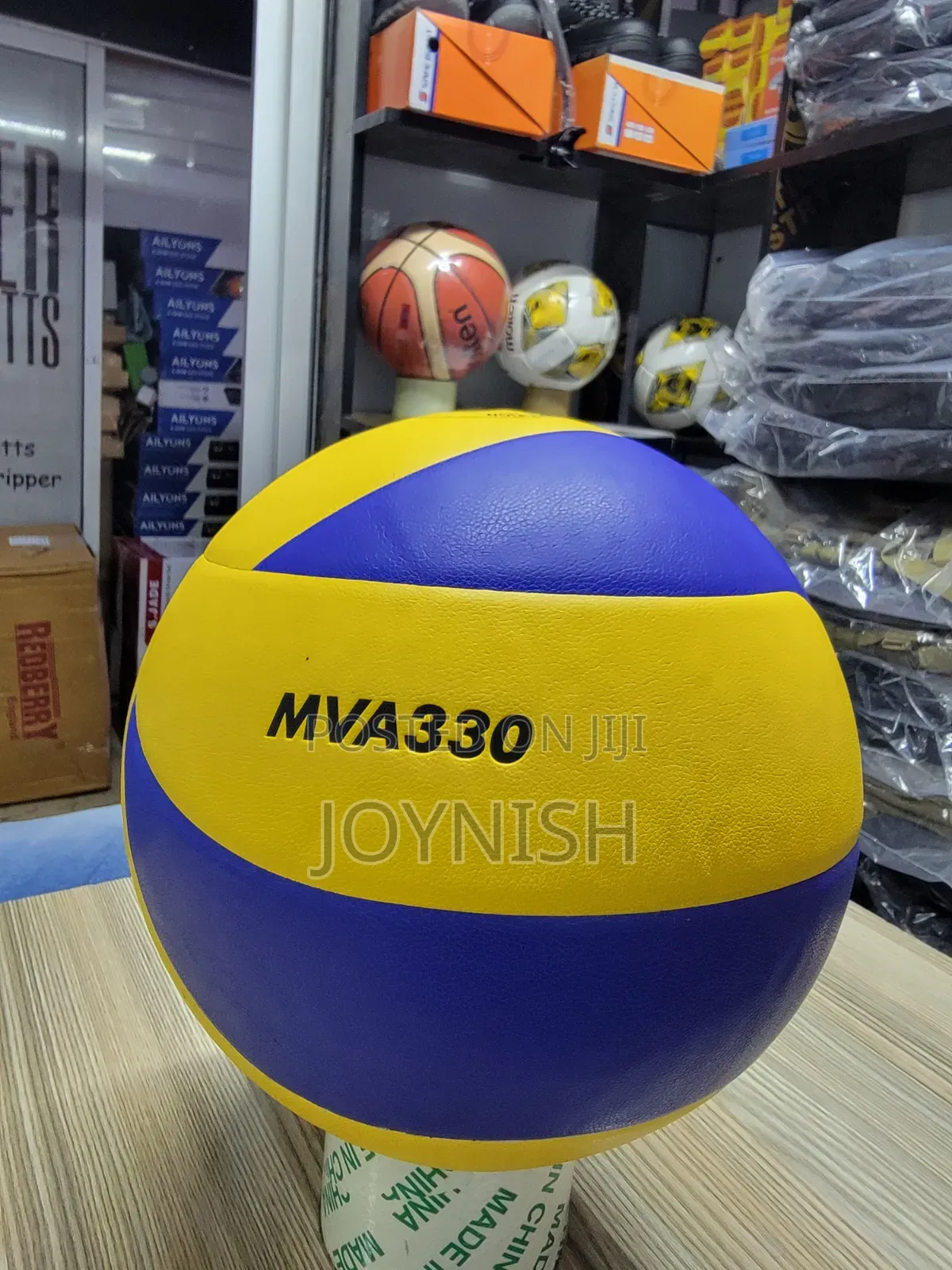 Mva 330 Volleyball Balls Size 4