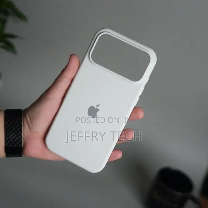 Silicon iPhone 17 Pro Max Liquid Silicone Case Cover (White)