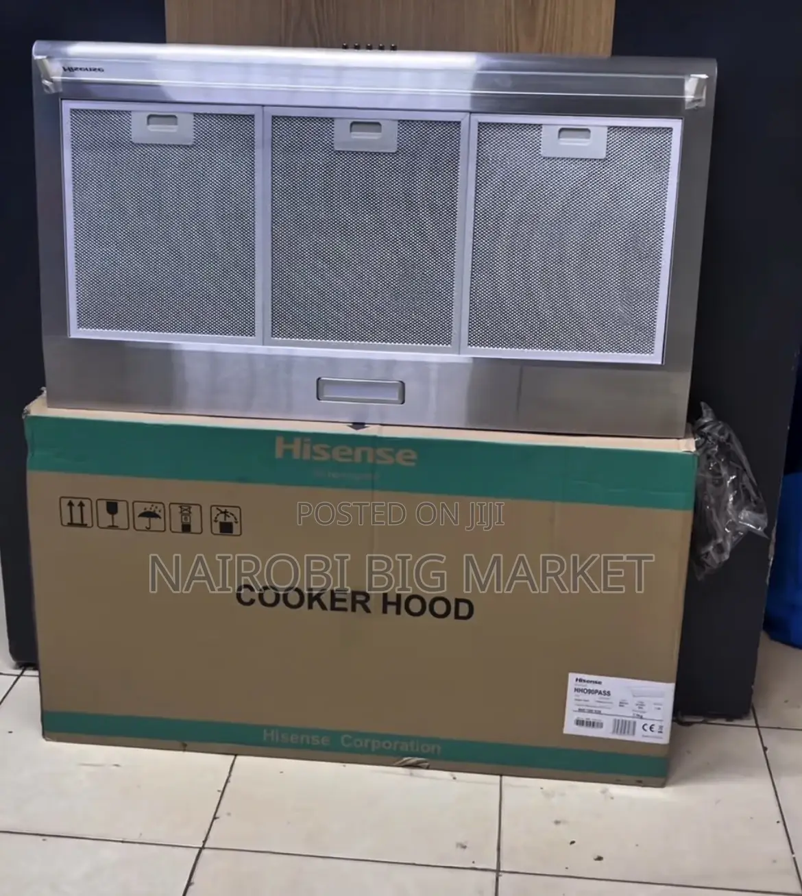 Hisense 90cm Width Cooker Hood
