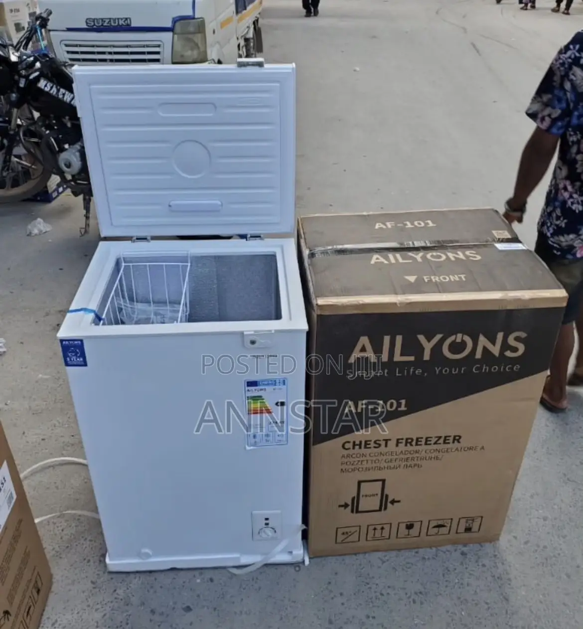 Ailyons 101 Litres Deep Freezer