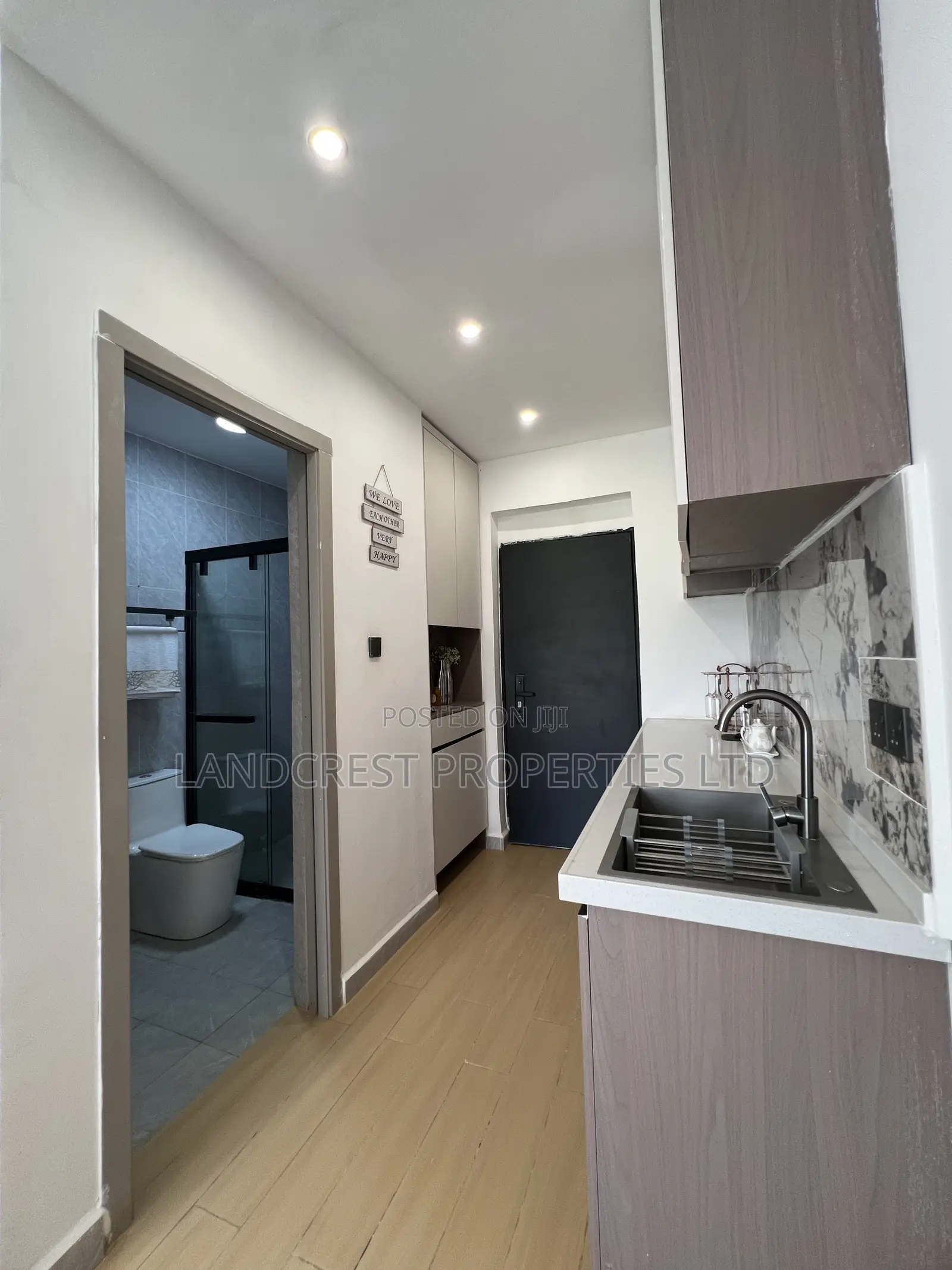 Studio Apartment in Roysambu for sale