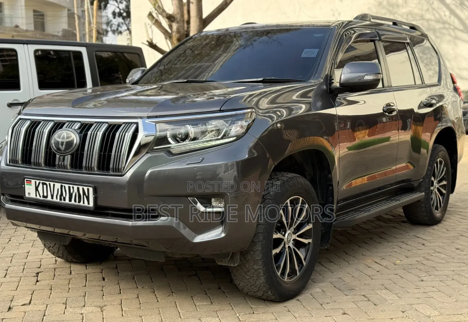 Toyota Land Cruiser Prado 2.7 2017 Gray