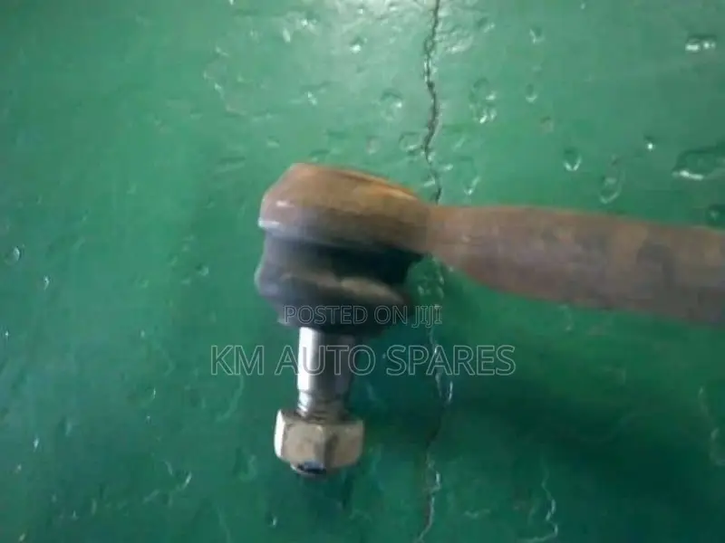 Nissan Elgrand Steering Rack