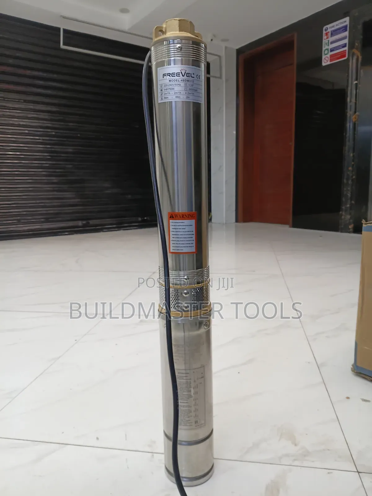 Freevel 1hp (750w) Deep Well Electric Submersible Water Pump