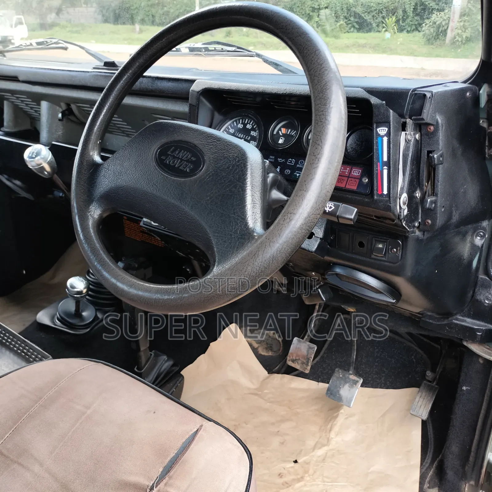 Land Rover Defender 1996 Green