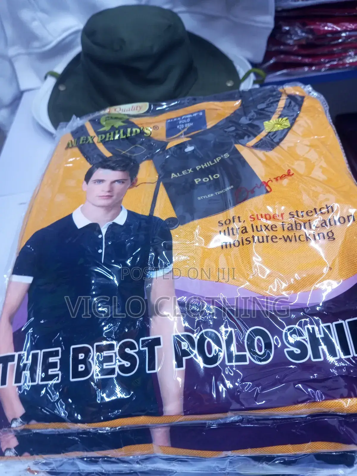 Body Mastardyellow Collar Black
